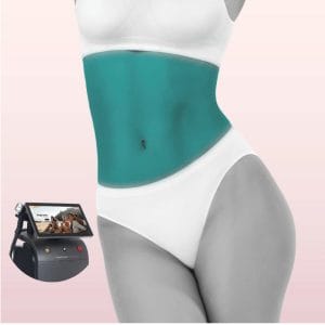 Mujer con abdomen descubierto, piel clara y sin vello tras tratamiento de depilación láser con Soprano Titanium en Clínica Vitabella Copiapó.